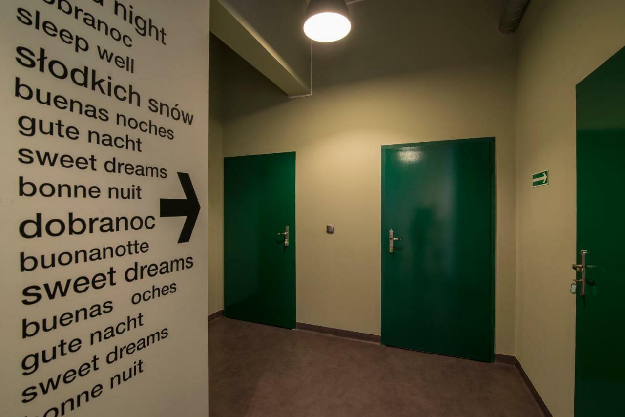 110Hostel グディニャ エクステリア 写真