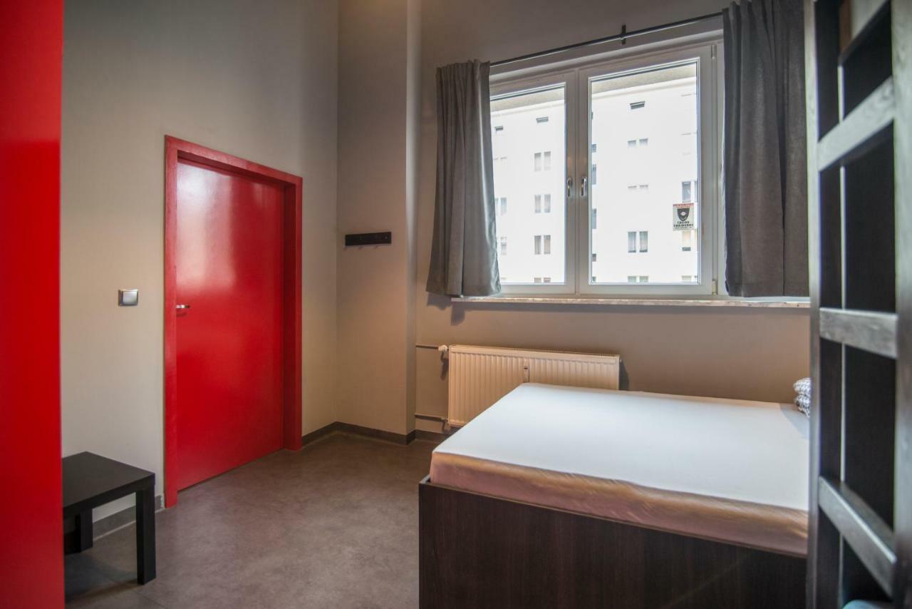 110Hostel グディニャ エクステリア 写真