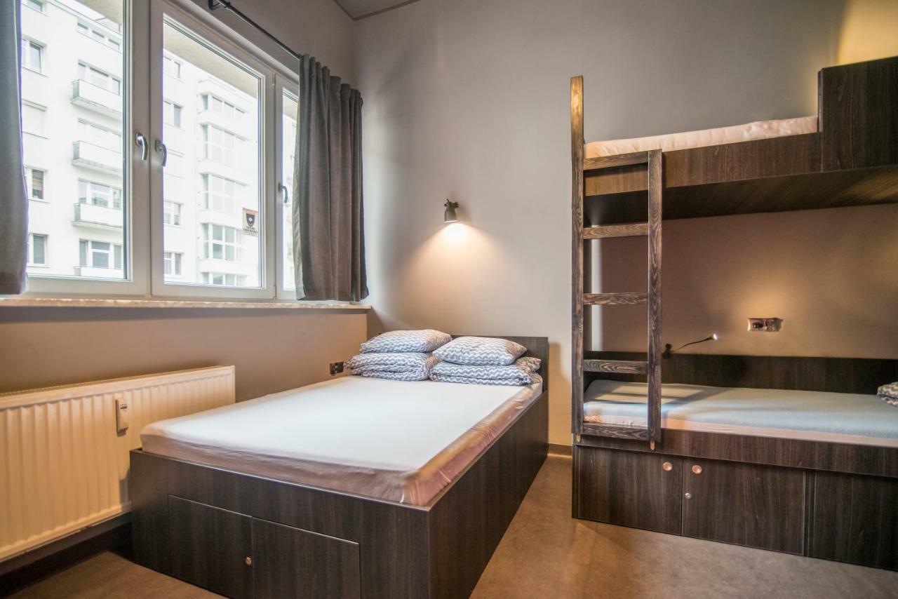 110Hostel グディニャ エクステリア 写真